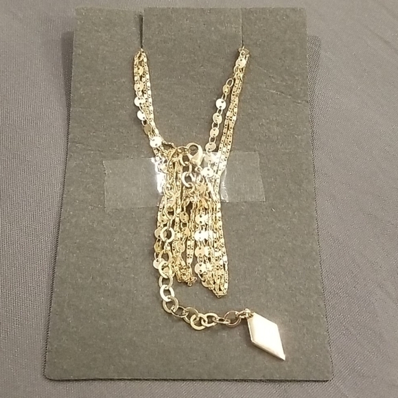 💕VANESSA MOONEY💕 Gold Layered Necklace Diamond Shape Charms NWT - Picture 4 of 5